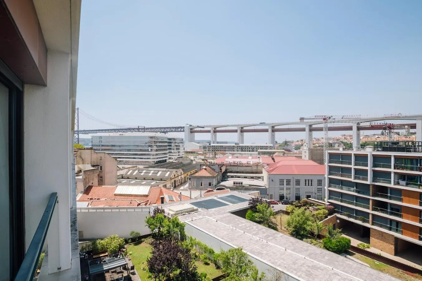 Ade - 2 Bedrooms And Parking In Alcantara Lisboa Apartamento