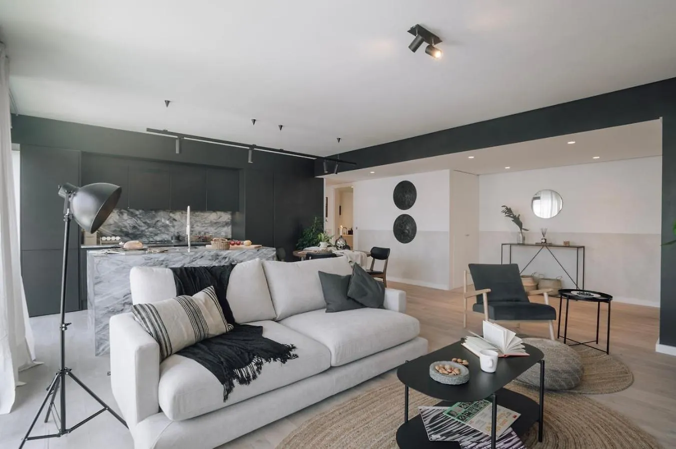 Ade - 2 Bedrooms And Parking In Alcantara Lisboa